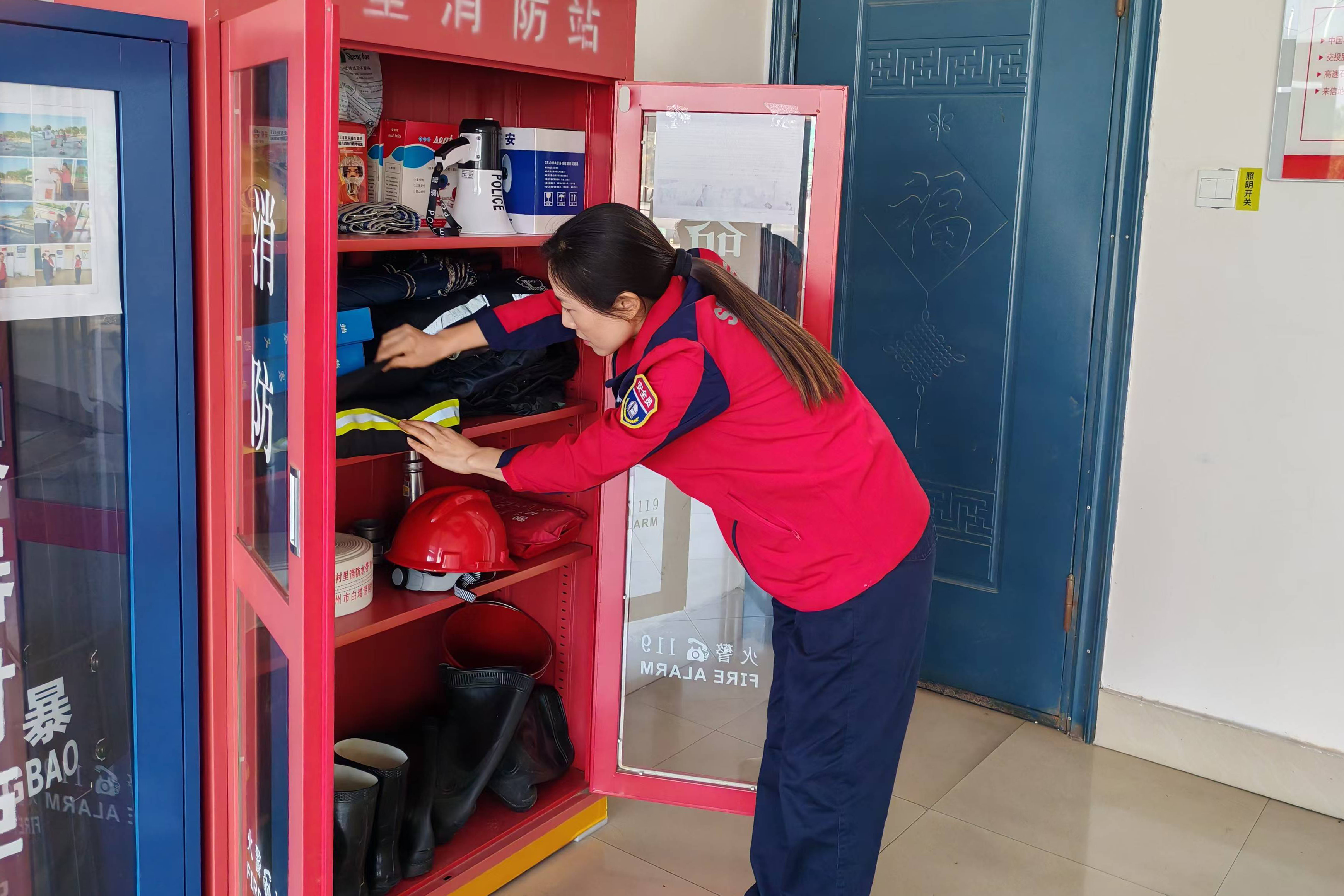 be988cc1b09a420183ec2a068443d0c3.jpg be988cc1b09a420183ec2a068443d0c3.jpg